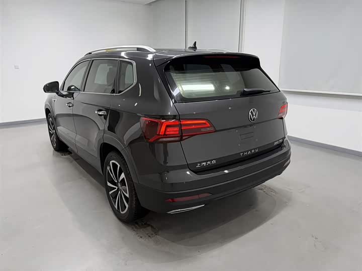 Фото 4 - Volkswagen Tharu