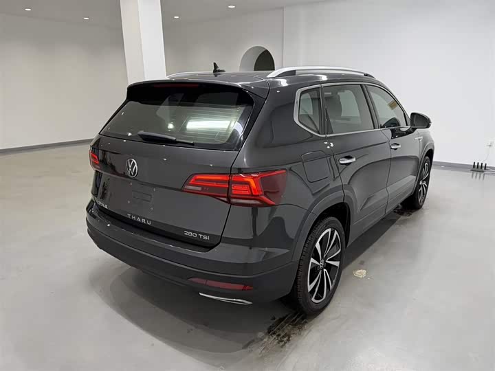 Фото 6 - Volkswagen Tharu