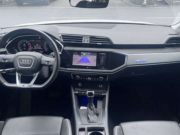 Фото 5 - Audi Q3 Sportback