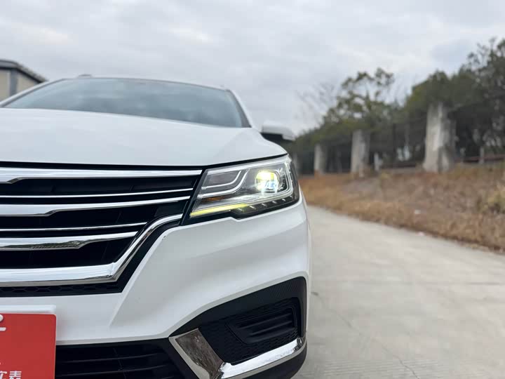 Фото 9 - Roewe RX3