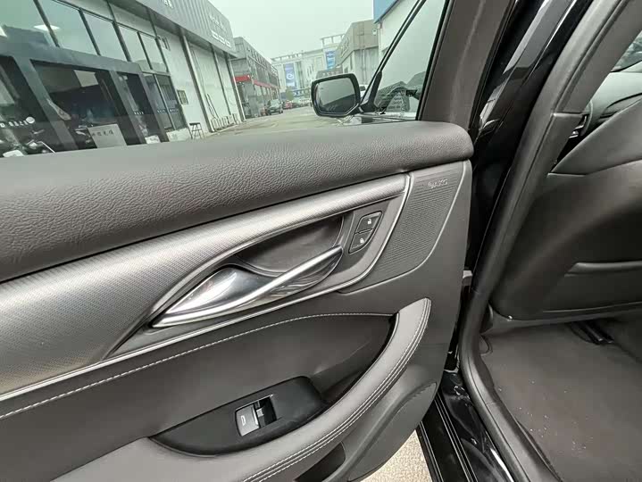 Фото 7 - Cadillac CT5