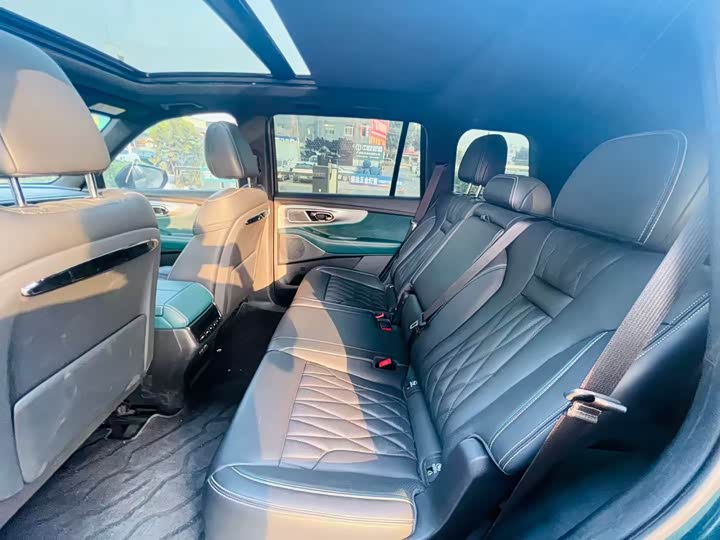 Фото 8 - GAC Trumpchi GS8