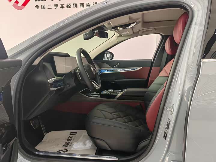 Фото 7 - BMW 7 Series