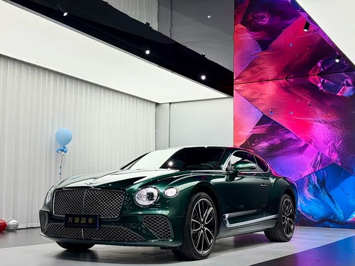 Фото 1 - Bentley Continental GT