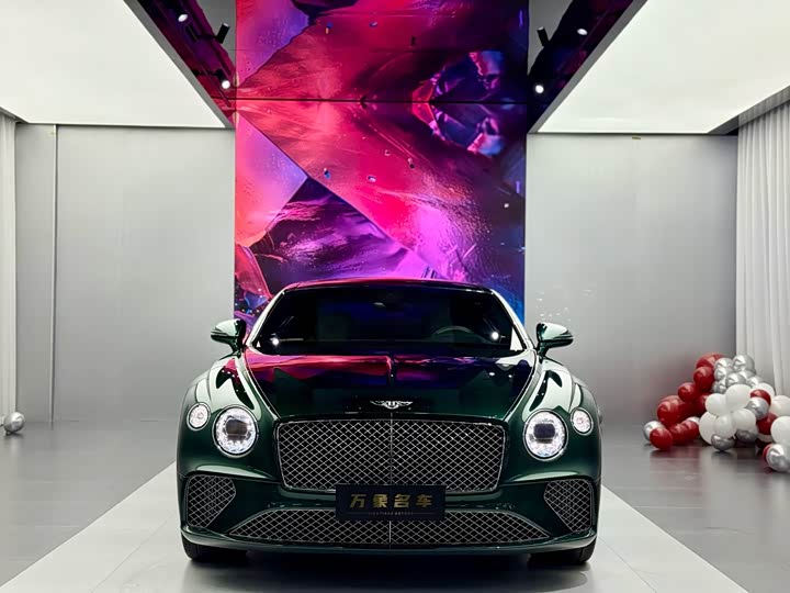 Фото 2 - Bentley Continental GT