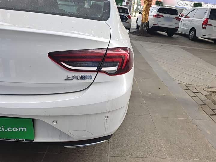 Фото 8 - Buick Regal