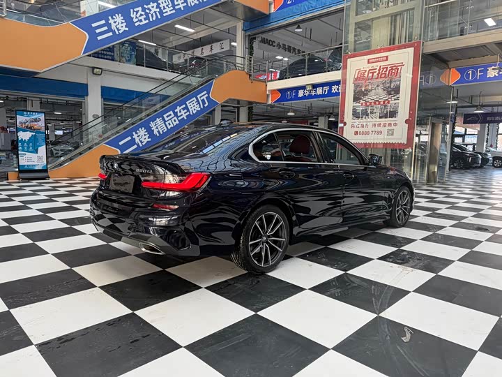 Фото 6 - BMW 3 Series