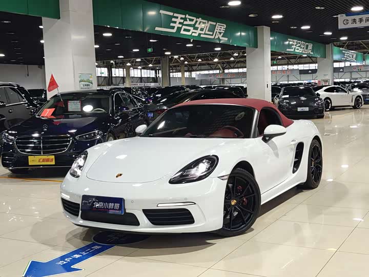 Фото 2 - Porsche 718