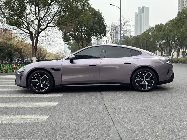 Фото 4 - Xiaomi SU7