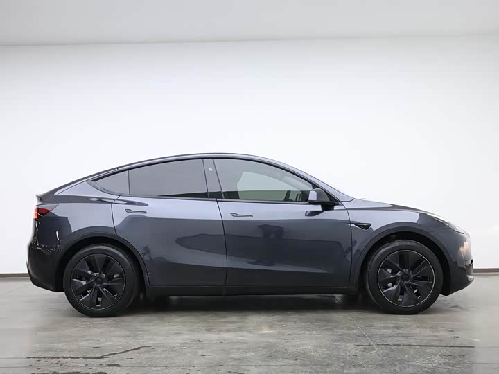 Фото 5 - Tesla Model Y