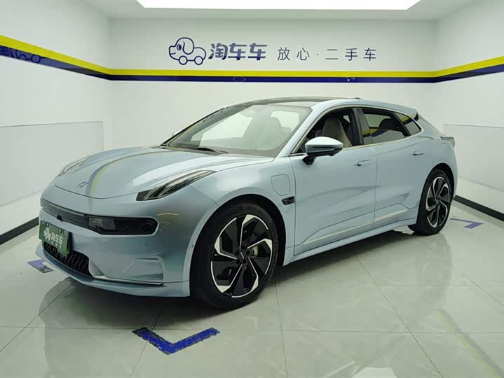 Фото 1 - Zeekr 001