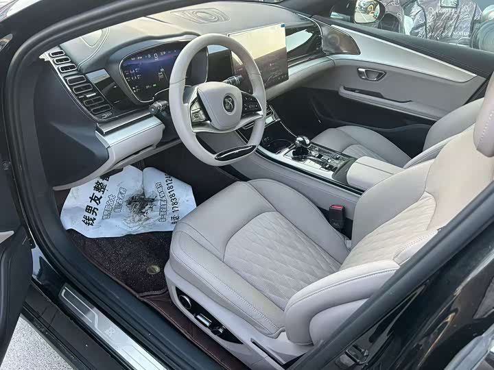 Фото 4 - BYD Han