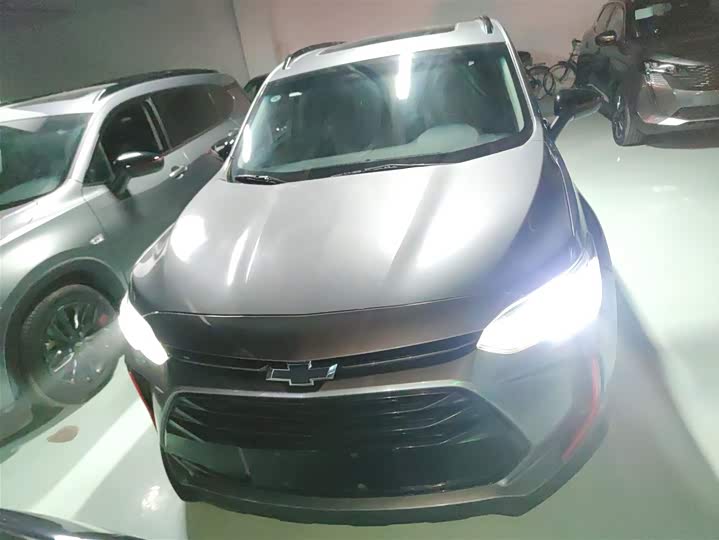 Фото 3 - Chevrolet Orlando