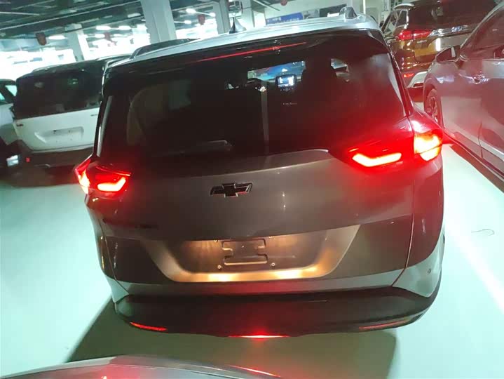Фото 6 - Chevrolet Orlando