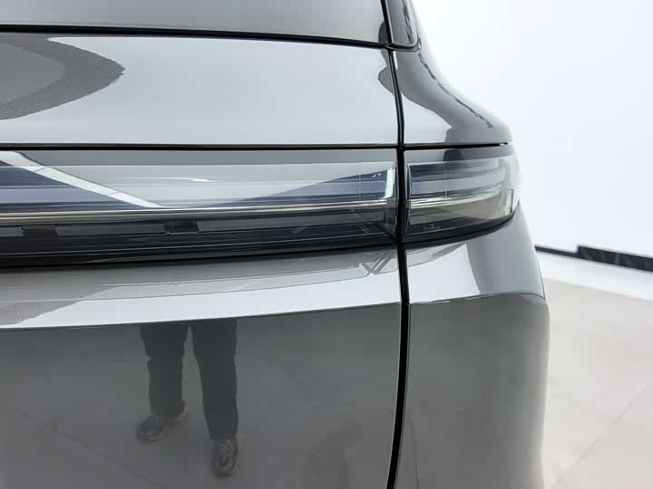 Фото 9 - LiXiang L9