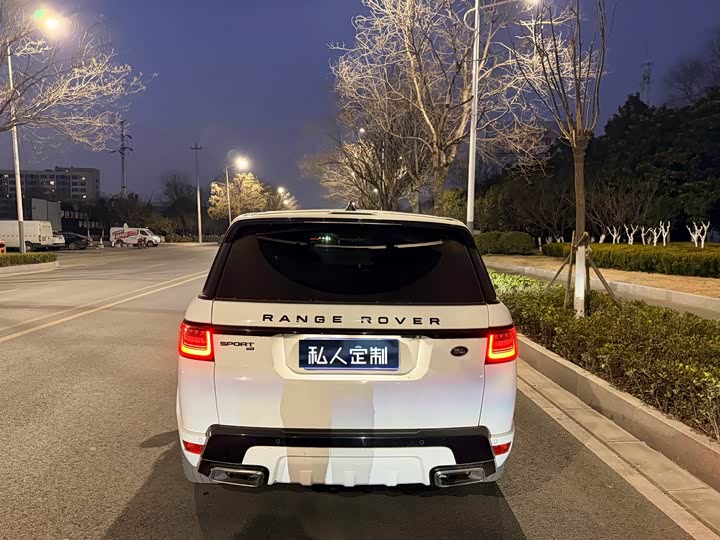 Фото 4 - Land Rover Range Rover Sport