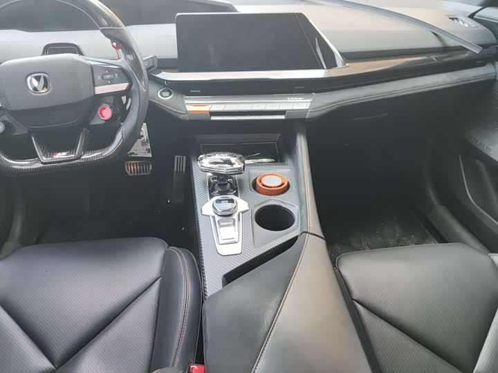 Фото 5 - Changan UNI-V