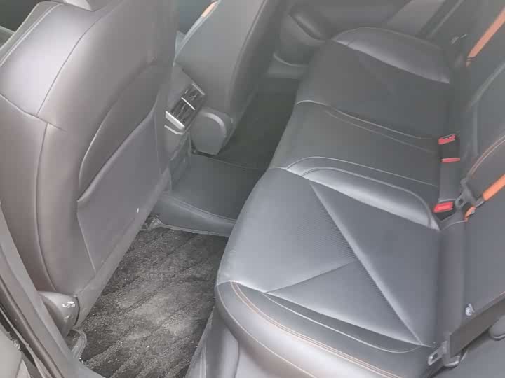 Фото 8 - Changan UNI-V