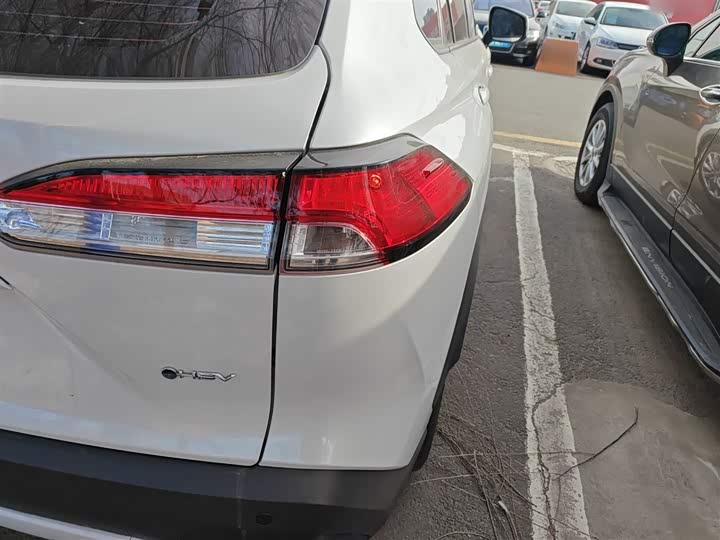 Фото 8 - Toyota Corolla Cross