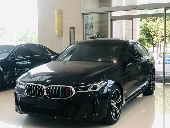 Фото 1 - BMW 6 Series GT