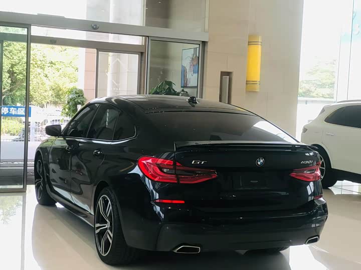 Фото 9 - BMW 6 Series GT