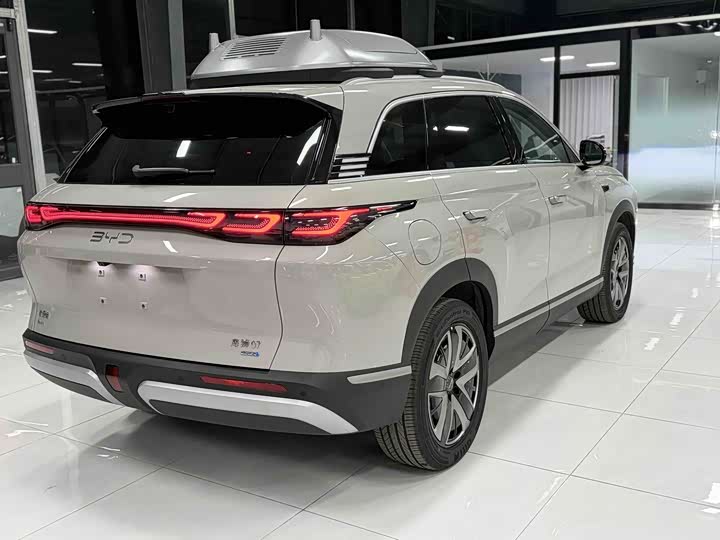 Фото 4 - BYD Sea Lion 07 DM-i Hybrid