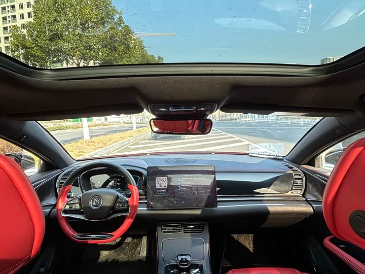 Фото 9 - BYD Han