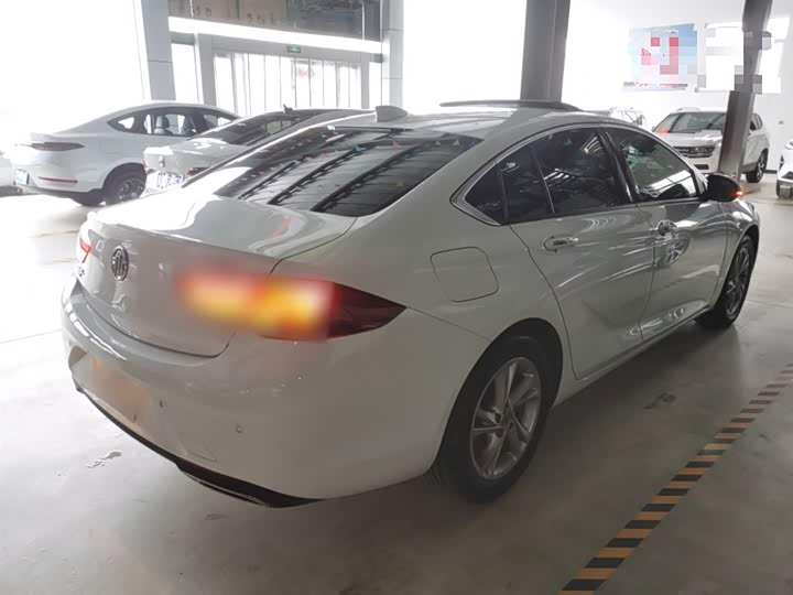 Фото 7 - Buick Regal