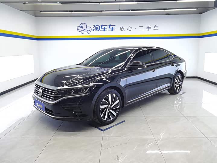 Фото 1 - Volkswagen Passat