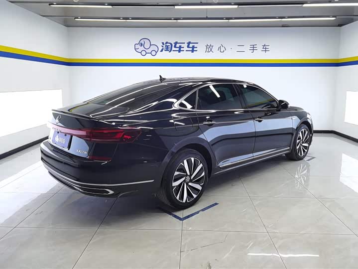 Фото 3 - Volkswagen Passat