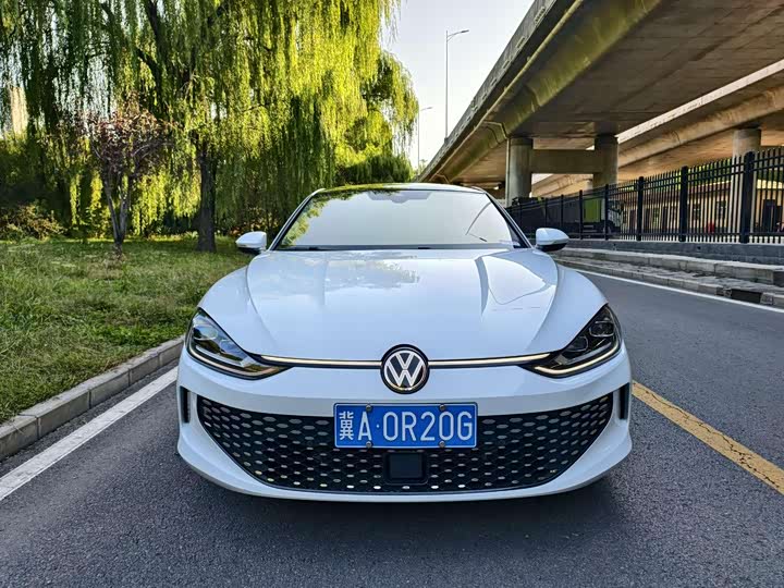 Фото 2 - Volkswagen Lamando L