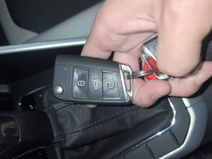 Фото 9 - Volkswagen Polo