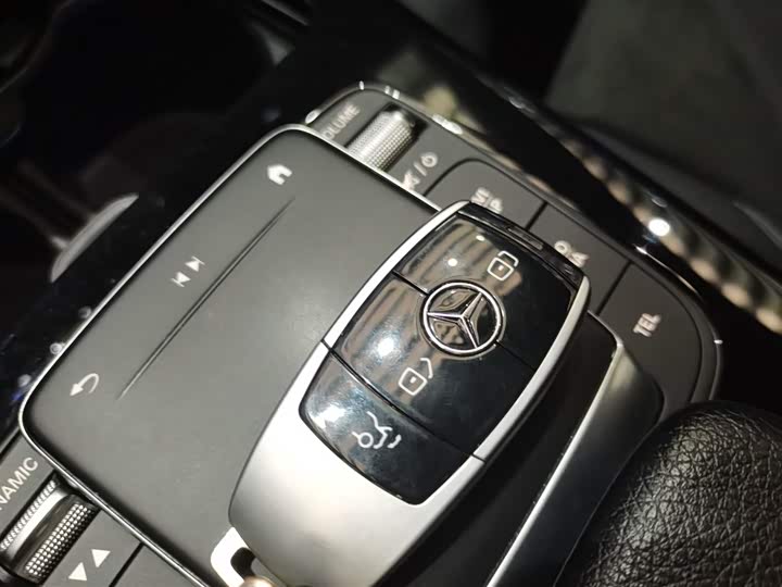 Фото 9 - Mercedes-Benz A-Class