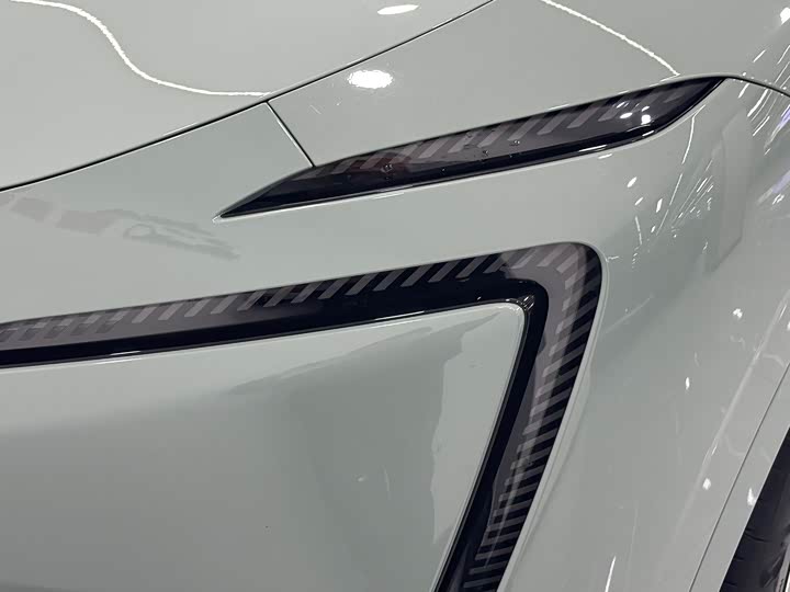 Фото 6 - Avatr 11