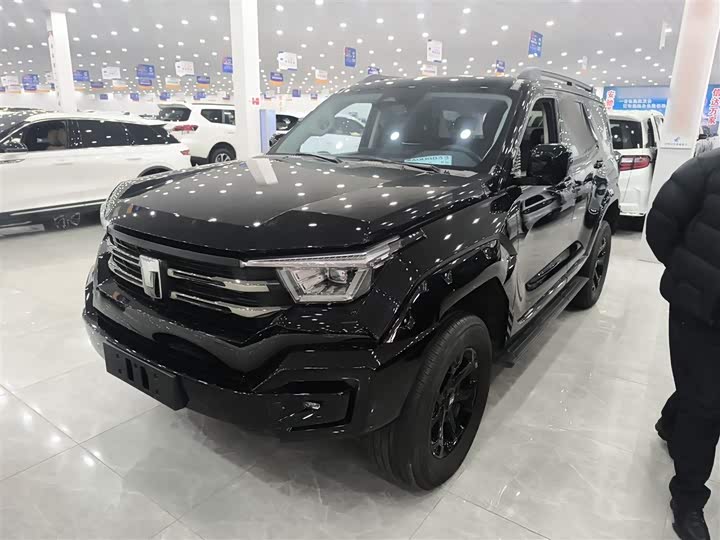 Фото 1 - Tank 400 Hybrid