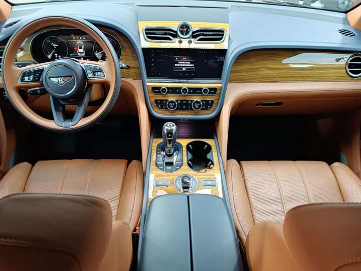 Фото 5 - Bentley Bentayga