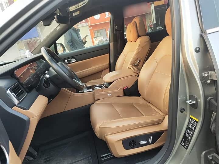 Фото 8 - LiXiang One