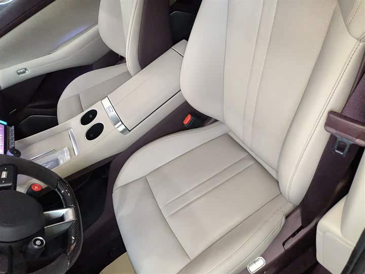 Фото 7 - Xiaomi YU7