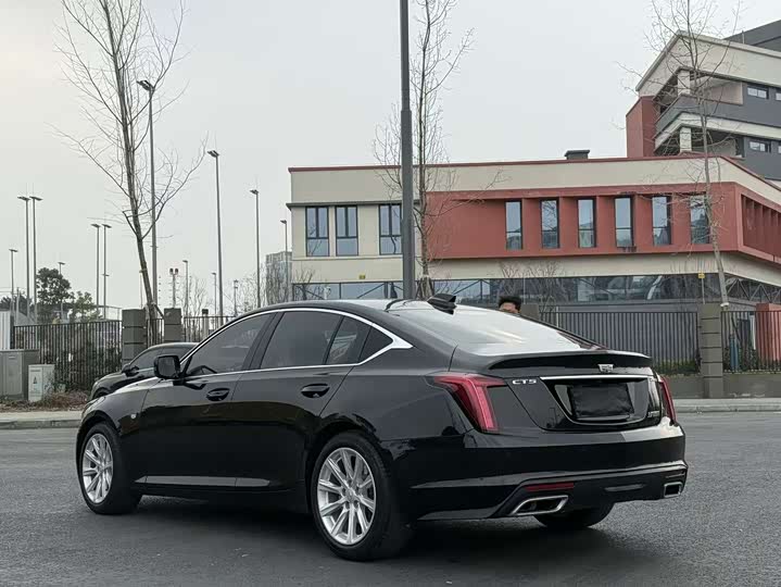 Фото 4 - Cadillac CT5