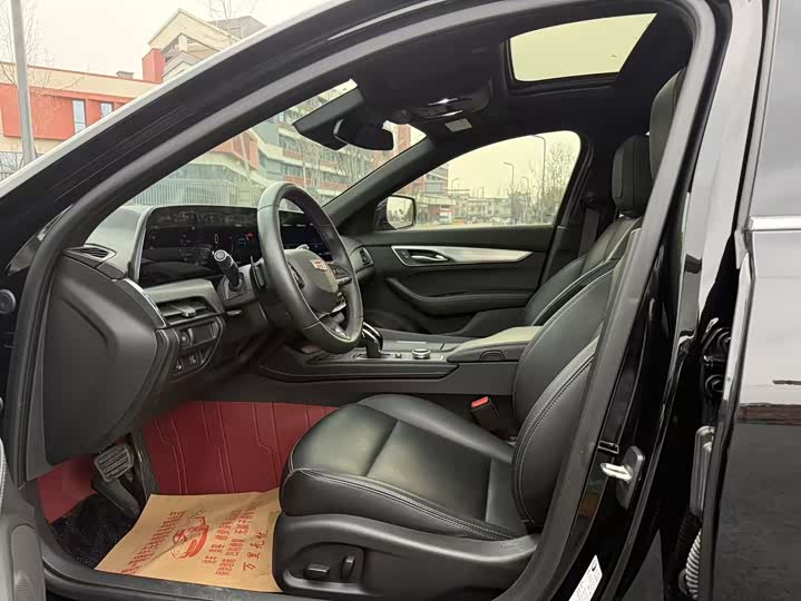 Фото 7 - Cadillac CT5