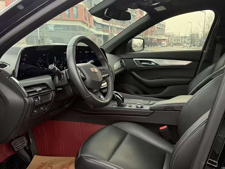 Фото 8 - Cadillac CT5