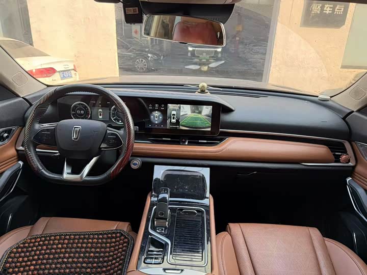 Фото 2 - Bestune T99