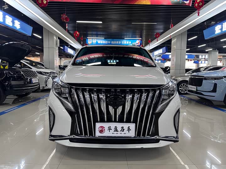 Фото 2 - GAC Trumpchi M8