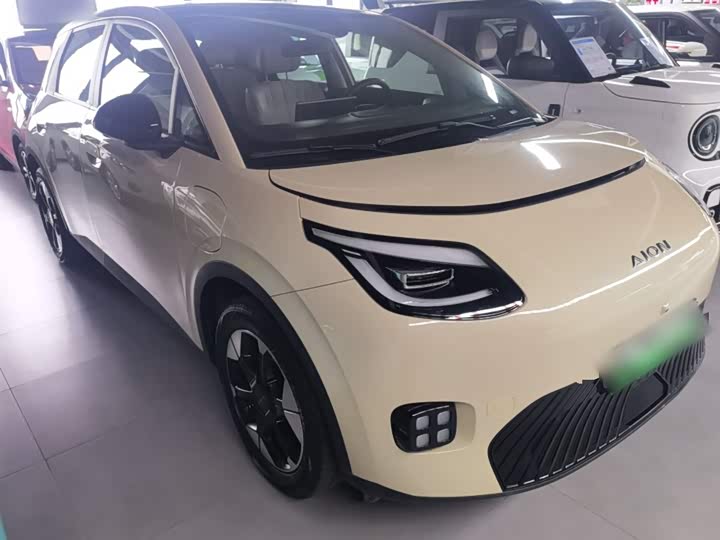 Фото 4 - GAC Aion UT