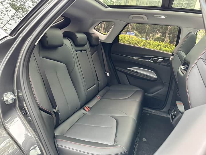 Фото 6 - Changan Oshan Z6