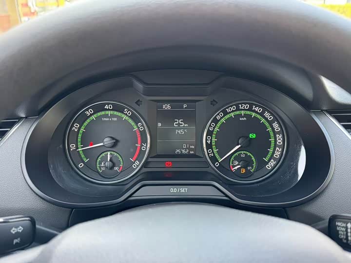 Фото 6 - Skoda Octavia Pro