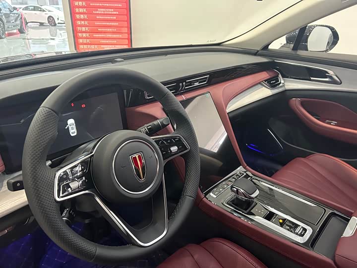 Фото 4 - Hongqi H5 Hybrid