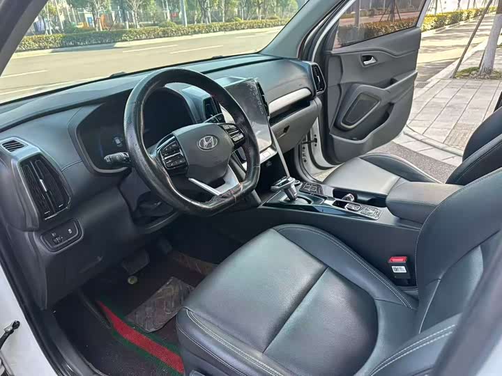 Фото 7 - Hyundai ix35 (Mufasa)