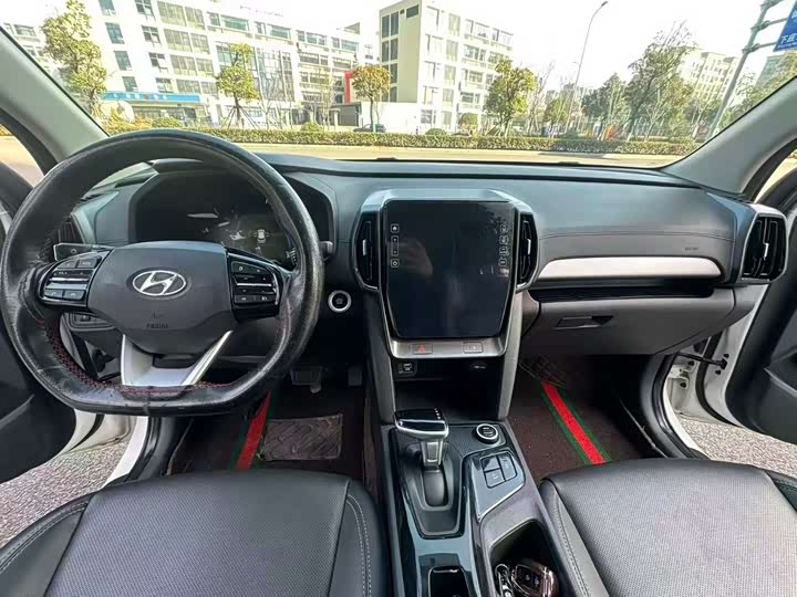 Фото 8 - Hyundai ix35 (Mufasa)