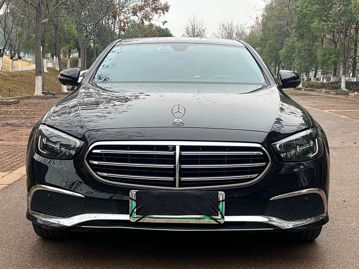 Фото 2 - Mercedes-Benz E-Class Hybrid